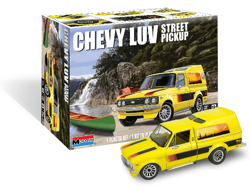 Chevy Luv Street Pickup (1/24 Scale) Vehicle Model Kit