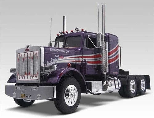 Peterbilt 359 Conventional Tractor 1/25 scale plastic model kit