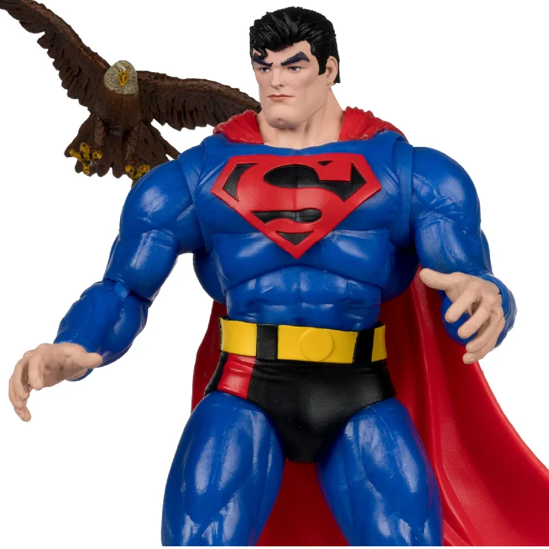 DC Direct Superman (Our Worlds at War) with McFarlane Toys Digital Collectible